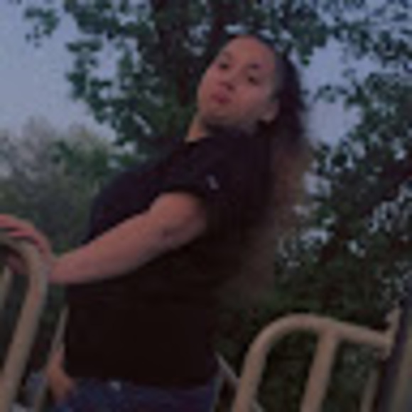 Meet your Posher, Rayvon - Picture 1 of 1